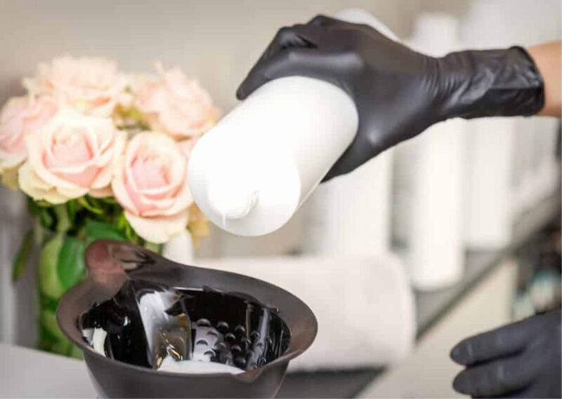 How To Get The Perfect Ratio Of Bleach To Developer [+ Calculator].