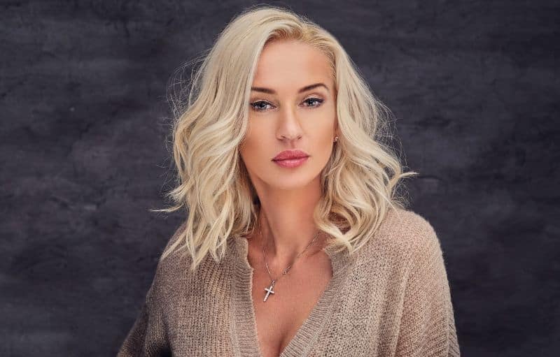 How to bleach your hair at home