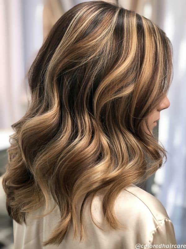 caramel lowlights on dark blonde hair