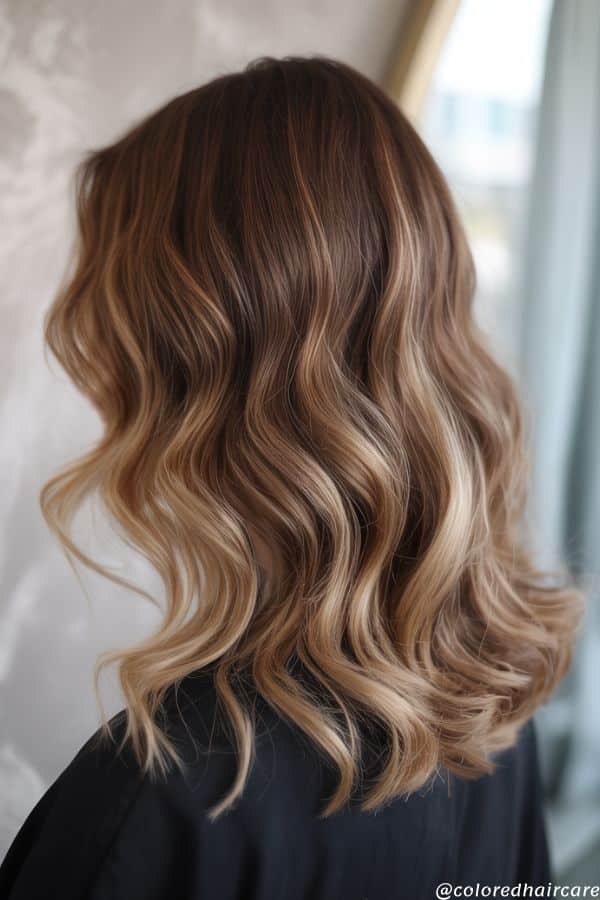 10 Honey Caramel Brown Hair Ideas That Prove Warm Tones Are Hot Right Now 6 sun-kissed caramel brown hair