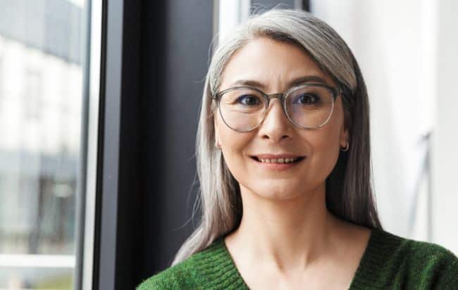 lady with grey hair