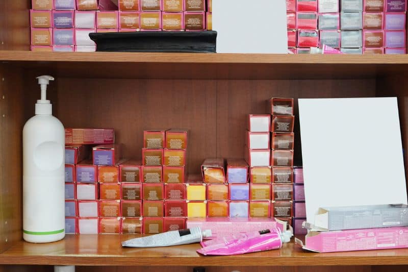 11 Tips For Hair Dyeing At Home - Get It Right First Time. 2 Tips For Hair Dyeing At Home - hair dye colors