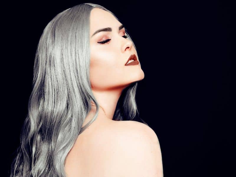 how do you get the yellow out of gray hair