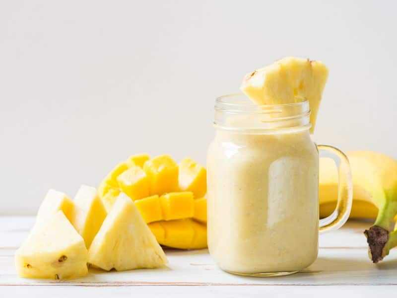pineapple and banana smoothie recipe for healthy hair