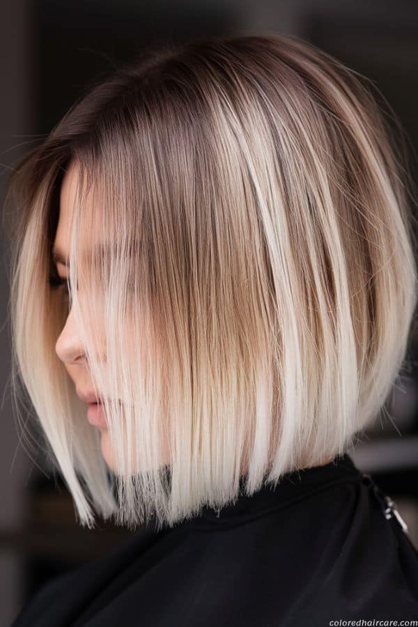 The Prettiest Bronde Hair Ideas to Show Your Colorist ASAP 5 sleek bronde bob