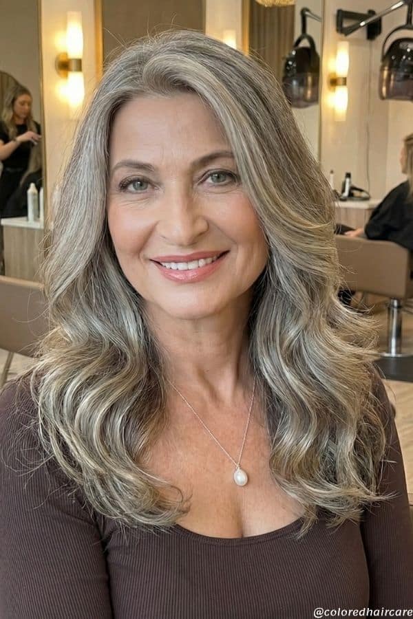 How to Grow Out Dyed Hair to White (Without Losing Your Confidence) 10 layered gray white hair